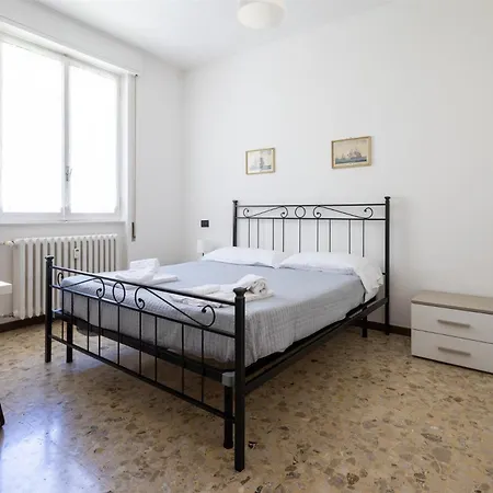 Апартаменты Iseolakerental - Casa Pluto Ловере